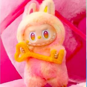 Loyalty Big Into Energy Labubu Pop Mart